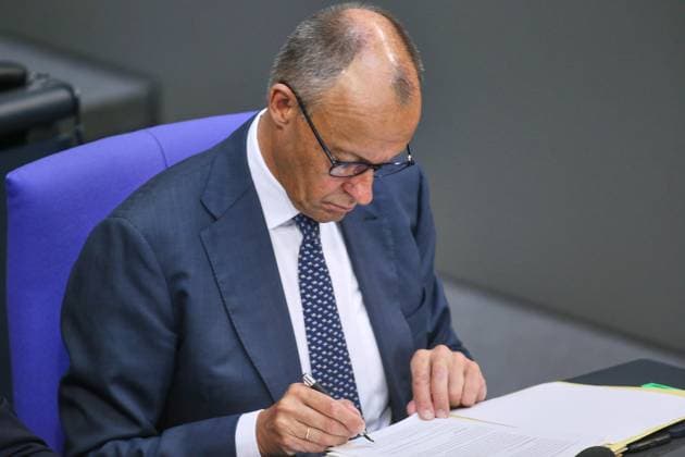 Berlin, Deutschland, 10.07.2026: Deutscher Bundestag: 90. Bundestagssitzung: Bundeskanzler Friedrich Merz (CDU) *** Berlin, Germany, July 10, 2026 German Bundestag 90th Session of the Bundestag Chancellor Friedrich Merz, CDU Copyright: xdtsxNachrichtenagenturx dts_126912