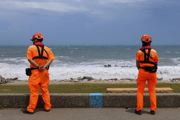 Typhoon Bavi sets to hit Taiwan after land, sea warnings issued HUALIEN CITY, TAIWAN – JULY 10: Taiwan Coast Guard officers stand guard as violent waves batter the coast of Hualien City, as powerful Typhoon Bavi sets to hit the island, Hualien City, Taiwan, on July 10, 2026. People residing in flood-prone and low-lying areas across the island have been ordered to evacuate or take shelter as Typhoon Bavi is set to strike Taiwan with powerful winds and torrential rains, disrupting flights, school and work in several cities. The typhoon is expected to move toward China in the coming days. Daniel Ceng Anadolu Hualien Taiwan. Editorial use only. Please get in touch for any other usage.  Copyright: x2026xAnadoluxDanielxCengx