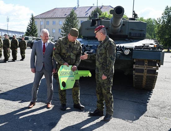 Ceremony of taking over last Leopard 2A4 tank by 73rd tank battalion took place in Praslavice, Czech Republic, on July 10, 2026. From left: Czech Minister of Defence Jaromir Zuna (for SPD), battalion commander Tomas Suchy and Chief of the General Staff Miroslav Hlavac with the symbolic key to the last delivered Leopard tank. (CTKxPhoto LudekxPerina) CTKPhotoP2026071002663  CTKPhotoP2026071002663