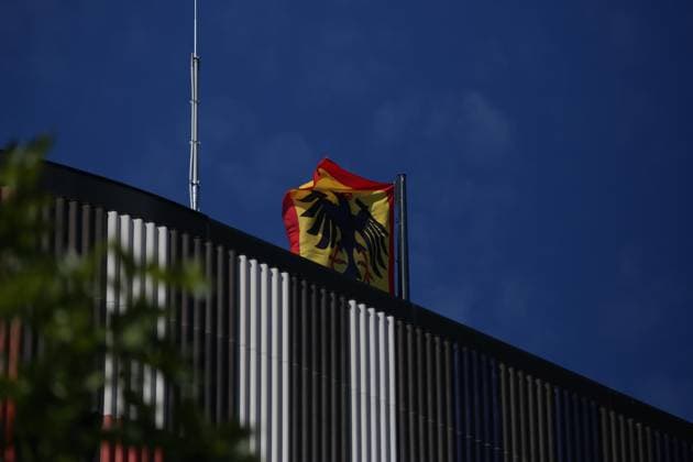 Berlin, Deutschland, 10.07.2026: Spreebogen: Bundespräsident Frank-Walter Steinmeier nimmt Amtsgeschäfte am Spreebogen auf: Standarte des Bundespräsidenten wird am Amtssitz am Spreebogen neu gesetzt *** Berlin, Germany, July 10, 2026, Spreebogen: Federal President Frank Walter Steinmeier begins his official duties at the Spreebogen; the Federal President’s standard is raised anew at the official residence on the Spreebogen Copyright: xdtsxNachrichtenagenturx dts_126931