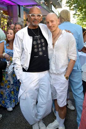 Pierre Sanoussi-Bliss mit Freund Dennis Ortmann bei der Sommerparty La Grande Bellezza im Restaurant Casa Bellucci. Berlin, 09.07.2026 *** Pierre Sanoussi Bliss with his boyfriend Dennis Ortmann at the La Grande Bellezza summer party at Casa Bellucci restaurant in Berlin, July 9, 2026 Foto:xM.xBehrensx xFuturexImagex bellucci_6744