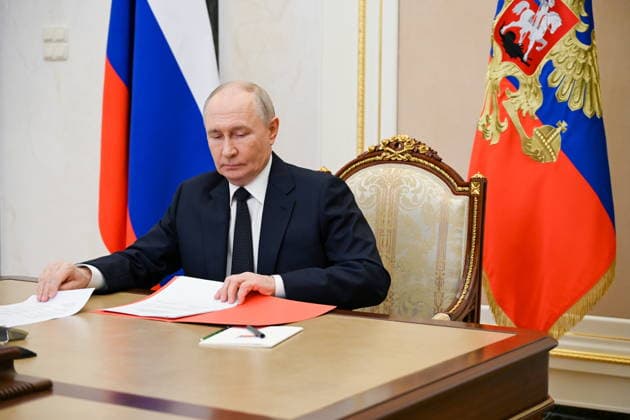 RUSSIA, MOSCOW - JULY 10, 2026: Vladimir Putin, President of Russia, holds a video-conference meeting with permanent members of the Russian Security Council from the Moscow Kremlin Moscow Russia  - ZUMAt113 20260710_zaa_t113_052 Copyright: xPavelxByrkinx