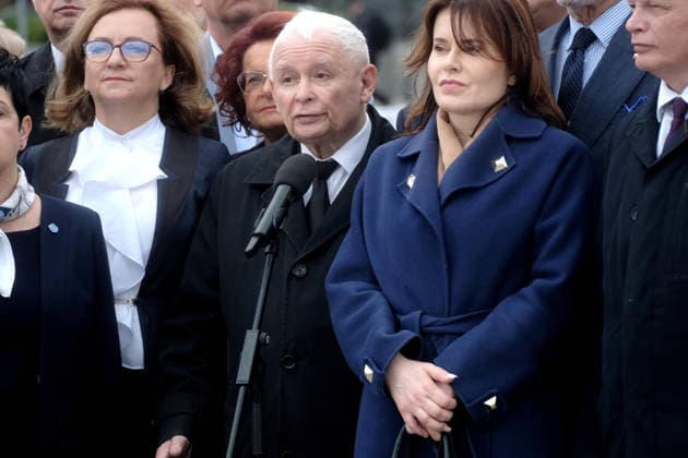 RECORD DATE NOT STATED Warszawa Plac Pilsudskiego 10.07.2026 195. miesiecznica katastrofy smolenskiej - Warsaw - Smolensk plane crash 195th monthy anniversary N Z Jaroslaw Kaczynski FOT. TEDI NEWSPIX.PL NEWSPIX.PL --- newspix.pl 