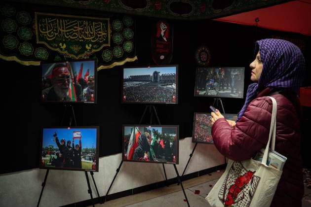 RECORD DATE NOT STATED Tributes to Ali Khamenei in Sao Paulo, Brazil. Sao Paulo (SP), 10 07 2026 Iran Ali Khamenei Thiago Avila Islam Brazil SP Four months after the death of Iran s supreme leader, Ali Khamenei, during an attack in Tehran attributed by participants to Israel and the United States, the Islamic community in Brazil held a tribute in his memory and to his granddaughter, who also died in the same attack. The images show faithful gathered at the Islamic center in Ipiranga, Sao Paulo, alongside Brazilian activist Thiago Avila, on Thursday night (09).(Foto: Arthur Lamonier Thenews2 imago images) Tributes to Ali Khamenei in Sao Paulo, Brazil.  Copyright: xArthurxLamonierx