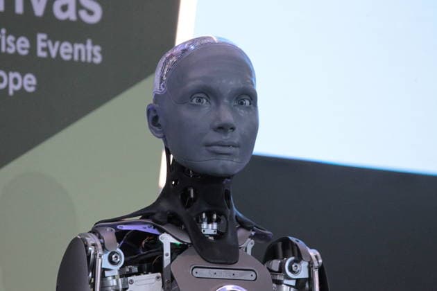 July 10, 2026, Athens, Greece: AMECA robot speaks with one philosopher and one preast at 30th Annual Government Roundtable Economist conference. Ameca is the worldÃ¢â‚¬â ¢s leading social humanoid robot, created by UK robotics company Engineered Arts. First unveiled in 2021, Ameca was designed for advanced, natural and engaging human-robot interaction, combining artificial intelligence, expressive and realistic facial movements, and lifelike gestures. Athens Greece  - ZUMAv62_ 20260710_zaf_v62_022 Copyright: xAristidisxVafeiadakisx