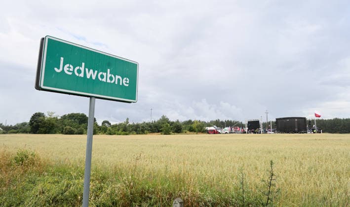 The 85th anniversary of the Jedwabne massacre Photo: Anita Walczewska East News, The 85th anniversary of the Jedwabne massacre, at 10 July 2026 in northeastern Poland. A tragedy took place on 1941 during the German occupation of Poland. In contrast to the official commemorations, Grzegorz Braun?s Confederation of the Polish Crown - a far-right politician who questions the role of Poles in the murder of hundreds of Jews - is organizing its own event. Photo: Anita Walczewska East News, The 85th anniversary of the Jedwabne massacre, at 10 July 2026 in northeastern Poland. A tragedy took place on 1941 during the German occupation of Poland. Alternative commemorations were organized by the Movement for the Defense of Poles association and Gr 