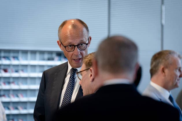 Johann Wadephul, Friedrich Merz Sitzung, Bundestag, Johann Wadephul, Bundesminister des Auswärtigen, Friedrich Merz, Bundeskanzler Berlin Berlin GER *** Johann Wadephul, Friedrich Merz, Session, Bundestag, Johann Wadephul, Federal Minister of Foreign Affairs, Friedrich Merz, Federal Chancellor, Berlin, Berlin, GER