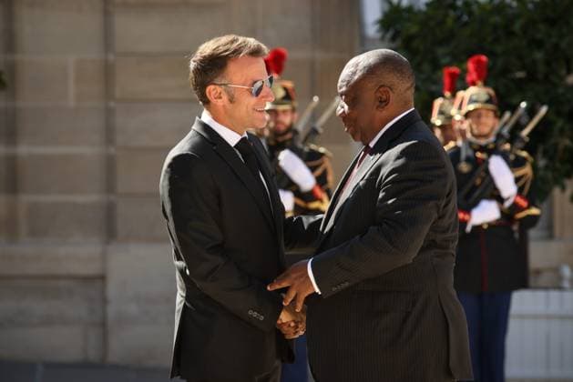 THE PRESIDENT OF THE REPUBLIC OF SOUTH AFRICA AT THE ÉLYSÉE Thomas Padilla MAXPPP Paris FRANCE July 10, 2026 THE PRESIDENT OF THE REPUBLIC, EMMANUEL MACRON WELCOMES THE PRESIDENT OF THE REPUBLIC OF SOUTH AFRICA, CYRIL RAMAPHOSA, AT THE ÉLYSÉE PALACE French President Emmanuel Macron receives his South African counterpart Cyril Ramaphosa at the Élysée Palace in Paris on July 10, 2026 Paris, FRANCE  Copyright: xMAXPPPxThomasxPadillax TPA260710013 TPA260710013