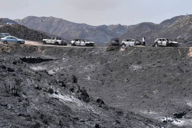 Fire in Los Gallardos, Almería: Several vehicles destroyed in the wildfire, July 10, 2026, in Los Gallardos, Almería, Andalusia, Spain. The wildfire that broke out this Thursday, July 9, in the Almería town of Los Gallardos has left eleven dead and eight injured, four of them seriously, according to the latest update, which notes that efforts are ongoing to determine whether there may be more victims, as 19 people are currently missing. Additionally, some 200 personnel from the Military Emergency Unit (UME) have been deployed around the wildfire, which is spreading rapidly. JULY 10, 2026 Javi Carrión 10 07 2026 Los Gallardos, Almería, Andaluci Los Gallardos, Almería, Andaluci Spain  Copyright: xJavixCarrionx 7657993