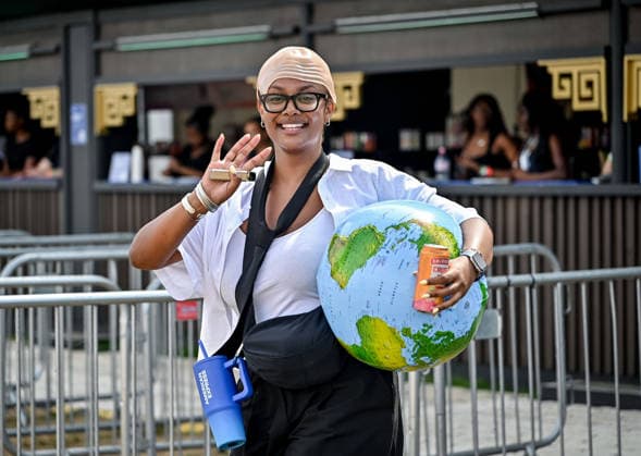 Bald caps record attempt at BST Hyde Park Fans wearing Bald Head Caps attend Pitbull Headliner at BST Hyde Park London, 10th July 2026, Credit:Thepinkrosephotographyltd Laura Rose Avalon  Copyright: xThepinkrosephotographyltdx xLauraxRosex xAvalonx 1115763066