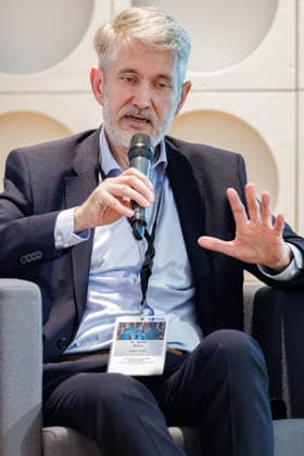 10.07.2026. Neuss. Dr. Armin Braun, Leiter Unternehmenssicherheit, Amprion GmbH bei der sechsten Auflage einer Podiumsdiskussion der Fachtagung des Gemeinsamen Terrorismusabwehrzentrums Nordrhein-Westfalen (GTAZ NRW). Neuss LAFP Bildungszentrum Nordrhein-Westfalen Deutschland *** July 10, 2026, Neuss: Dr. Armin Braun, Head of Corporate Security at Amprion GmbH, at the sixth edition of a panel discussion held as part of the symposium organized by the Joint Counterterrorism Center of North Rhine-Westphalia (GTAZ NRW) in Neuss, LAFP Training Center, North Rhine-Westphalia, Germany