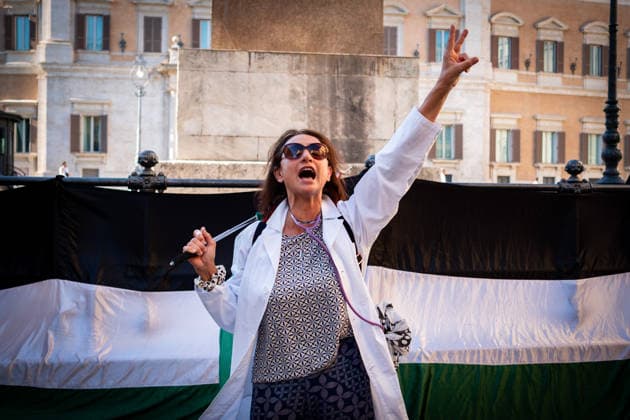 July 10, 2026, Rome, Rm, Italy: Activists from the group Health Workers for Gaza are holding a rally in front of Montecitorio, the Chamber of Deputies, to demand the release of Dr. Hussam Abu Safiya and all other Palestinian prisoners. Rome Italy - ZUMAg256 20260710_znp_g256_016 Copyright: xMarcoxDixGianvitox