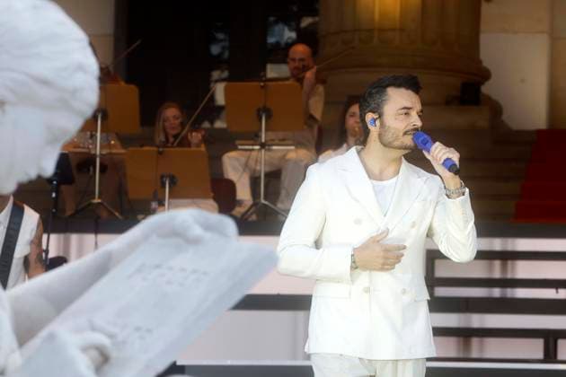 10.07.2026, Giovanni Zarrella, Sänger im Konzert bei Classic open Air 2026, in Berlin, Gendarmenmarkt, Berlin Deutschland, Germany *** July 10, 2026, Giovanni Zarrella, singer performing at Classic Open Air 2026, in Berlin, Gendarmenmarkt, Berlin, Germany