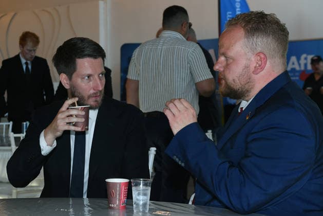 Listenaufstellung der AfD NRW am 10.07.2026 im Eventzentrum.NRW in Marl Dr. Martin Vincentz ( Landessprecher Fraktionsvorsitzender AfD NRW ), links - Sven Werner Tritschler ( 1. Beisitzer Stellv. Fraktionsvorsitzender AfD NRW ) *** AfD NRW candidate list presentation on July 10, 2026, at the Eventzentrum NRW in Marl: Dr. Martin Vincentz, State Spokesperson and AfD NRW Parliamentary Group Chair; on the left, Sven Werner Tritschler, 1st Member of the Executive Committee and Deputy Chair of the AfD NRW Parliamentary Group xRx