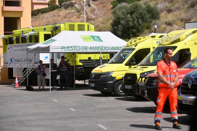 Fire in Los Gallardos, Almería: Forward command post deployed in response to a wildfire, July 10, 2026, in Los Gallardos, Almería, Andalusia, Spain. The wildfire that broke out this Thursday, July 9, in the Almería town of Los Gallardos has left eleven dead and eight injured, four of them seriously, according to the latest update, which notes that efforts are ongoing to determine whether there may be more victims, as 19 people are currently missing. In addition, some 200 personnel from the Military Emergency Unit (UME) have been deployed around the wildfire, which is showing an unfavorable trend. JULY 10, 2026 Javi Carrión 10 07 2026 Los Gallardos, Almería, Andaluci Los Gallardos, Almería, Andaluci Spain  Copyright: xJavixCarrionx 7658414