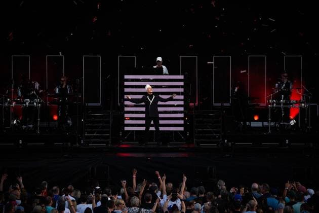 Konzert Pet Shop Boys ** NUR FÜR REDAKTIONELLE ZWECKE ** EDITORIAL USE ONLY **<p>Die Pet Shop Boys spielen im SparkassenPark, am 10.07.2026 in Mönchengladbach. Deutschland NRW Mönchengladbach Copyright: SocratesxTassos *** Pet Shop Boys Concert ** FOR EDITORIAL USE ONLY ** EDITORIAL USE ONLY ** p The Pet Shop Boys will perform at SparkassenPark on July 10, 2026, in Mönchengladbach, Germany (North Rhine-Westphalia). Copyright SocratesxTassos Copyright: SocratesxTassos doc86nsmz0xs9315ce5udyl ,EDITORIAL USE ONLY