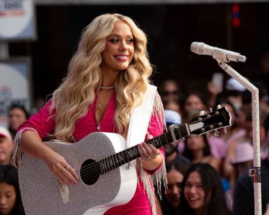 Megan Moroney on stage for Citi Concert Series on NBC TODAY with Megan Moroney, Rockefeller Plaza, New York, NY, July 10, 2026. Photo By: Simon Lindenblatt Everett Collection Citi Concert Series on NBC TODAY with Megan Moroney PUBLICATIONXNOTxINxCANxCHNxFRAxITAxJPNxNORxPOLxRUSxESPxUKxUSA
