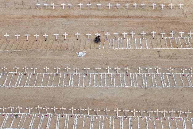 Emergency cemetery opens in Venezuela after deadly earthquakes LA GUAIRA, VENEZUELA - JULY 10: An aerial view of the mass grave at the La Esperanza Cemetery located along the highway connecting Catia La Mar and Carayaca, as it was opened under emergency measures following the June 24 earthquakes to bury the bodies of hundreds of people whose relatives could not be reached, in La Guaira, Venezuela on July 10, 2026. Alongside identified victims, hundreds of unidentified bodies were also laid to rest at the cemetery. Cem Tekkesinoglu Anadolu La Guaira Venezuela. Editorial use only. Please get in touch for any other usage.  Copyright: x2026xAnadoluxCemxTekkesinoglux
