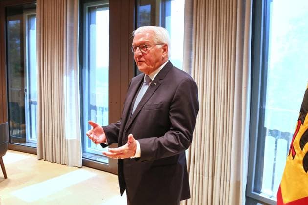 Berlin, Deutschland, 10.07.2026: Spreebogen: Bundespräsident Frank-Walter Steinmeier nimmt Amtsgeschäfte am Spreebogen auf: Erster Tag in seinem neuen Amtszimmer *** Berlin, Germany, July 10, 2026, Spreebogen: Federal President Frank Walter Steinmeier Begins Official Duties at the Spreebogen; First Day in His New Office Copyright: xdtsxNachrichtenagenturx dts_127028