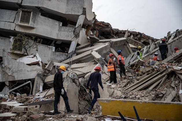 Aftermath of the earthquakes in Venezuela LA GUAIRA, VENEZUELA - JULY 10: Search and rescue operations continue at Caravellada and Cariba in La Guaira, Venezuela on July 10, 2026. Cem Tekkesinoglu Anadolu La Guaira World. Editorial use only. Please get in touch for any other usage.  Copyright: x2026xAnadoluxCemxTekkesinoglux