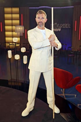 Micky Beisenherz bei der Aufzeichnung der WDR-Talkshow Kölner Treff im WDR Studio BS 3. Köln, 10.07.2026 *** Micky Beisenherz during the taping of the WDR talk show Kölner Treff at WDR Studio BS 3 in Cologne, July 10, 2026 Foto:xgbrcix xFuturexImagex koelner_treff1007_6714