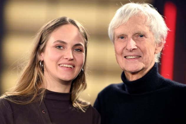 Elena Carriere mit Vater Matthieu Carriere bei der Aufzeichnung der WDR-Talkshow Kölner Treff im WDR Studio BS 3. Köln, 10.07.2026 *** Elena Carriere with her father, Matthieu Carriere, during the taping of the WDR talk show Kölner Treff at WDR Studio BS 3 in Cologne, July 10, 2026 Foto:xC.xAdolph xFuturexImagex koelner_treff1007_6765