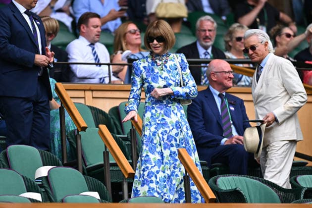 2026 Wimbledon - Semi-Final - Anna Wintour in the Stands Designer Anna Wintour durinh the semi final match at the 2026 Wimbledon Championships at the AELTC in London, Great Britain, on July 10, 2026. Photo by Corinne Dubreuil ABACAPRESS.COM LONDON United Kingdom  Copyright: xDubreuilxCorinne ABACAx