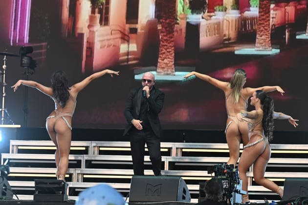 Pitbull performing at British Summertime in London LONDON, ENGLAND - JULY 10: Pitbull performing at British Summertime, Hyde Park on July 10, 2026 in London, England. CAP MAR MAR Great Britain UK Copyright: xMartinxHarris CapitalxPicturesx