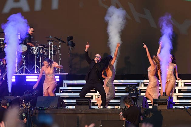Pitbull performing at British Summertime in London LONDON, ENGLAND - JULY 10: Pitbull performing at British Summertime, Hyde Park on July 10, 2026 in London, England. CAP MAR MAR Great Britain UK Copyright: xMartinxHarris CapitalxPicturesx