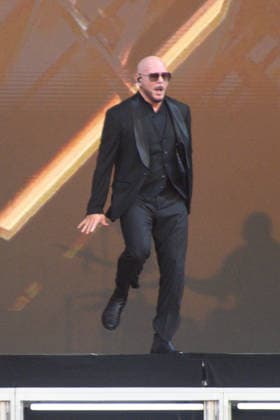 Pitbull headlines BST Hyde Park, London, UK - Fri 10 Jul 2026 American singer-songwriter Pitbull (born Armando Christian PÃ rez) headlines on the Great Oak Stage at BST Hyde Park Festival in Hyde Park in London, England, UK on Friday 10 July 2026., Credit:Justin Ng Avalon UK, England, London, Hyde Park  Copyright: xJustinxNgx xAvalonx 1115819874