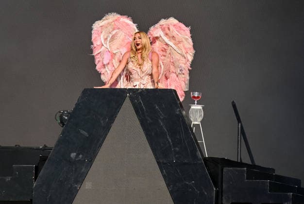 Kesha performing at BST Hyde Park, London, UK, 10 July 2026 Kesha performing at BST Hyde Park, London, UK, 10 July 2026., Credit:Laura Rose Avalon  Copyright: xLauraxRosex xAvalonx 1115827484