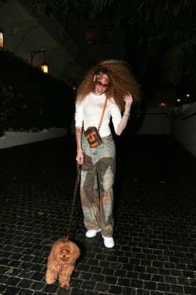 Winnie Harlow walks her dog Roux, Los Angeles, USA, 10 July 2026 Winnie Harlow takes her dog Roux for an evening walk to escape the heat, Los Angeles, USA, 10 July 2026., Credit:MHD Avalon  Copyright: xMHDx xAvalonx 1115904728