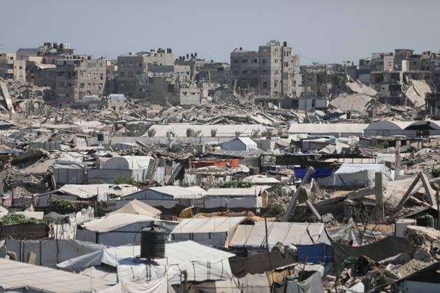 Displaced Palestinians endure harsh living conditions in eastern Gaza City Displaced Palestinians struggle to continue their daily lives inside worn-out tents erected near buildings destroyed by the war in the al-Zarqa area, east of Gaza City, on July 11, 2026. The scene coincides with World Population Day as displaced families continue to face shortages of water and food, deteriorating sanitation and healthcare services, and the widespread collapse of essential infrastructure amid the ongoing impact of the war. Photo by Bilal Osama apaimages Gaza city Gaza Strip Palestinian Territory 110726_Gaza_BO_00(28) Copyright: xapaimagesxBilalxOsamax xapaimagesx