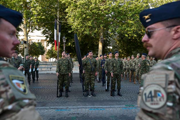 Rehearsal for July 14th 2026 Military Parade on the Champs-Elysees - Paris Rehearsal for July 14th 2026 Military Parade on the Champs-Elysees, in Paris, France, on July 11, 2026. Thirty-six foreign nations and over 6,000 soldiers will be on the Champs-elysees for the 2026 edition of the July 14th parade. Some 500 soldiers from member countries of the Volunteer Coalition and twenty-five Ukrainian soldiers will lead the traditional July 14 military parade on the Champs-Élysees, in front of about 30 heads of state and government. Photo by Jean Pierre Nguyen Van Hai Barbier ABACAPRESS.COM Paris France  Copyright: xNguyenxVanxHai-BarbierxJeanxPierre ABACAx