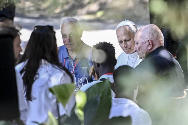Pope Leo XIV joins lunch with people in need near Rome CASTEL GANDOLFO, ITALY, JULY 11: (----EDITORIAL USE ONLY - MANDATORY CREDIT - ISABELLA BONOTTO POOL HANDOUT - NO MARKETING NO ADVERTISING CAMPAIGNS - DISTRIBUTED AS A SERVICE TO CLIENTS----) Pope Leo XIV attends lunch with 200 people in need at Borgo Laudato Si , a circular economy and environmental sustainability project village, in Castel Gandolfo, near Rome, Italy, on July 11, 2026. Isabella Bonotto Pool Anadolu Rome Italy. Editorial use only. Please get in touch for any other usage.  Copyright: x2026xAnadoluxIsabellaxBonottox xPoolx