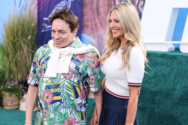 Los Angeles Premiere Of Netflix s The Hawk Season 1 WESTWOOD, LOS ANGELES, CALIFORNIA, USA - JULY 09: Chris Kattan and girlfriend Maria Libri arrive at the Los Angeles Premiere Of Netflix s The Hawk Season 1 held at the Directors Village (formerly Westwood Village Theatre) on July 9, 2026 in Westwood, Los Angeles, California, United States. Westwood Directors Village (formerly Westwood Village Theatre) California United States Copyright: xXavierxCollin ImagexPressxAgencyx