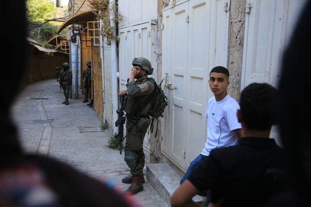 Israeli soldiers deploy during settler incursion in Hebron Israeli soldiers deploy in the Old City of Hebron, in the West Bank, to secure an incursion by Israeli settlers into the area, on July 11, 2026. Israeli forces imposed restrictions on the movement of Palestinians and shop owners around the Old City during the incursion. Photo by Mamoun Wazwaz apaimages Hebron West Bank Palestinian Territory 110726_Hebron_MW_00(30) Copyright: xapaimagesxMamounxWazwazx xapaimagesx