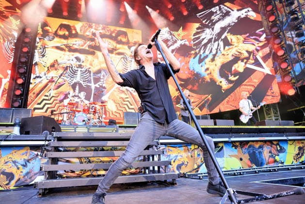 11.07.2026, Die Toten Hosen, Sänger Campino, im Konzert live im Olympiastadion, Berlin, Abschiedstour ãTrink aus wir, müssen gehenÒ live, bgl, Andreas Frege, Berlin *** July 11, 2026, Die Toten Hosen, singer Campino, live in concert at the Olympic Stadium, Berlin, farewell tour Let’s drink up, we have to go, live, bgl, Andreas Frege, Berlin