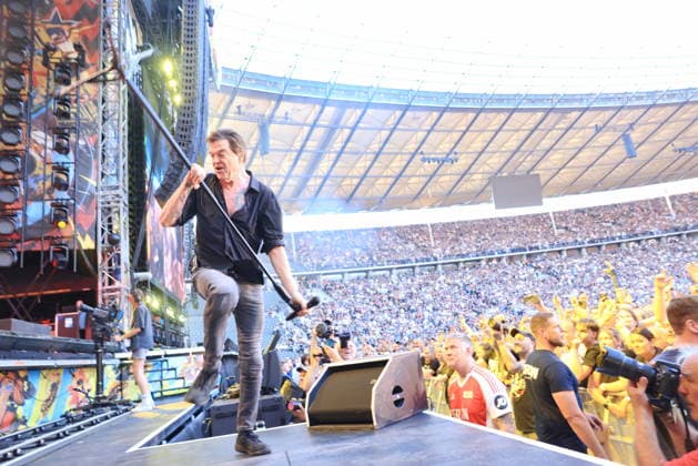 11.07.2026, Die Toten Hosen, Sänger Campino, im Konzert live im Olympiastadion, Berlin, Abschiedstour ãTrink aus wir, müssen gehenÒ live, bgl, Andreas Frege, Berlin *** July 11, 2026, Die Toten Hosen, singer Campino, live in concert at the Olympic Stadium, Berlin, farewell tour Let’s drink up, we have to go, live, bgl, Andreas Frege, Berlin