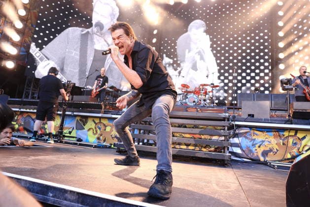 11.07.2026, Die Toten Hosen, Sänger Campino, im Konzert live im Olympiastadion, Berlin, Abschiedstour ãTrink aus wir, müssen gehenÒ live, bgl, Andreas Frege, Berlin *** July 11, 2026, Die Toten Hosen, singer Campino, live in concert at the Olympic Stadium, Berlin, farewell tour Let’s drink up, we have to go, live, bgl, Andreas Frege, Berlin