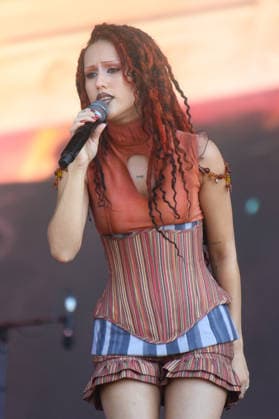 Absolutely Performs at BST Hyde Park, London, UK - Sat 11 Jul 2026 English singer-songwriter Absolutely (born Abby-Lynn Keen) performs on the Great Oak Stage at BST Hyde Park Festival in Hyde Park in London, England, UK on Saturday 11 July 2026., Credit:Justin Ng Avalon UK, England, London, Hyde Park  Copyright: xJustinxNgx xAvalonx 1115966735