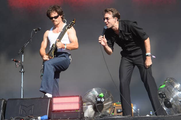 The Vaccines Perform at BST Hyde Park, London, UK - Sat 11 Jul 2026 Guitarist Timothy Lanham and lead singer Justin Hayward-Young of English indie rock band The Vaccines performs on the Great Oak Stage at BST Hyde Park Festival in Hyde Park in London, England, UK on Saturday 11 July 2026., Credit:Justin Ng Avalon UK, England, London, Hyde Park  Copyright: xJustinxNgx xAvalonx 1115985535