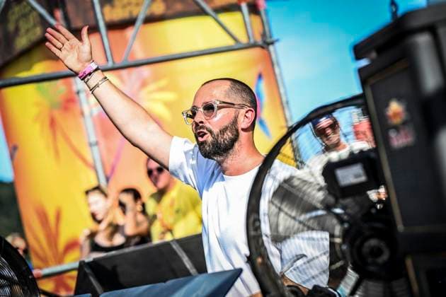 Das Smag-Sundance-Festival am Essener Baldeneysee auf dem Gekände des Seaside Beach. ** NUR FÜR REDAKTIONELLE ZWECKE ** EDITORIAL USE ONLY **<p>DJ David Puentez beim Smag-Sundance-Festival am Essener Baldeneysee am Samstag, dem 11 07 2026. Mit dabei unter anderem Alle Farben, David Puentez, Plastik Funk und MBP. Das Smag-Sundance-Festival am Essener Baldeneysee auf dem Gekände des Seaside Beach. Deutschland NRW Essen Copyright: KerstinxKokoska *** The Smag Sundance Festival at Baldeneysee in Essen on the grounds of Seaside Beach ** FOR EDITORIAL USE ONLY ** EDITORIAL USE ONLY ** p DJ David Puentez at the Smag Sundance Festival at Lake Baldeney in Essen on Saturday, July 11, 2026. Performers included Alle Farben, David Puentez, Plast Copyright: KerstinxKokoska doc86obf2o494g14l6b7l93 ,EDITORIAL USE ONLY