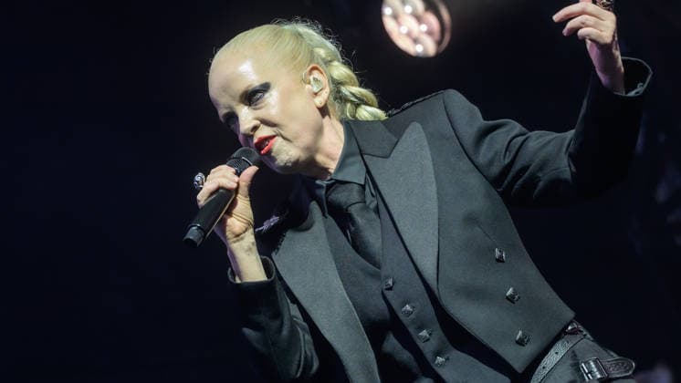 Garbage at The Castle Concerts 2026 in Edinburgh, UK - 11 Jul. Shirley Manson seen performing live on stage at Edinburgh Castle. Edinburgh United Kingdom Copyright: xStuartxWestwoodx xSOPAxImagesx SWESTWOOD08
