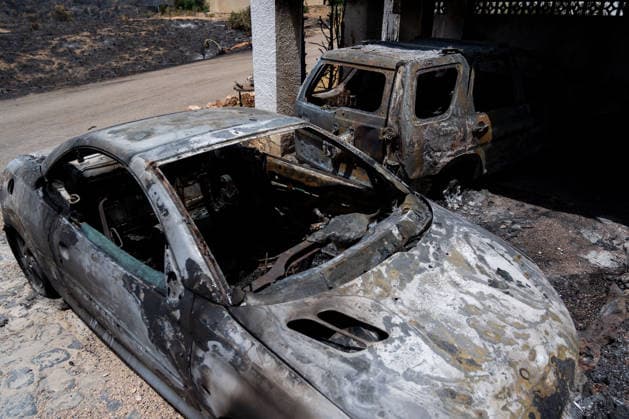 At least 12 dead in Los Gallardos wildfire in Almería, southern Spain - 11 Jul 2026 Two burned-out cars at the El Pinar residential development in Los Gallardos following the wildfire. The Los Gallardos wildfire in Almería, Spain, has left 12 people dead, 7 people missing, and more than 6,000 hectares burned. On the ground, around 540 personnel deployed by the Spanish Government are involved in the response, including members of the Civil Guard, Civil Protection, and the Military Emergency Unit (UME). Los Gallardos Spain Copyright: xFrancisxGonzalezx xSOPAxImagesx INCENDIO-ALMERIA-20260711-FRANCIS-086