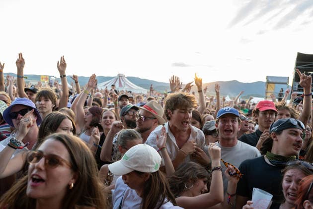 Pohoda festival day 4 in Trencin, Slovakia - 11 Jul 2026 Fans in the crowd during dusk live performance at Pohoda Festival 2026 at Airport Trencin. Pohoda festival the biggest open-air summer music festival in Slovakia, celebrates 30th anniversary. Trencin Slovakia Copyright: xTomasxTkacikx xSOPAxImagesx 20260711-Pohoda-day4-5
