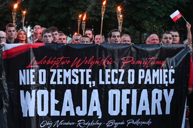 Poland Commemorates 83rd Anniversary Of Volhynia Genocide RZESZOW, POLAND - JULY 11: Participants hold torches behind a large banner reading Volhynia Genocide - We Remember. The victims cry out not for vengeance, but for remembrance during a solemn commemoration on July 11, 2026, in Rzeszow, Poland. The march marks the 83rd anniversary of Bloody Sunday to honor over 100,000 Polish civilians tortured and murdered by the Ukrainian Insurgent Army (UPA) and the Organization of Ukrainian Nationalists (OUN-B) across Volhynia and Eastern Galicia between 1943 and 1947. Rzeszow Poland  Copyright: xArturxWidakx originalFilename: widak-polandma260711_npwxp.jpg