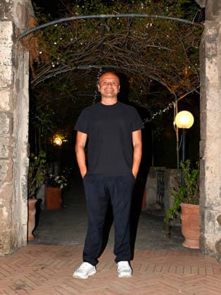 Peppe Iodice invited to the 2026 Social Film Festival in Vico Equense, Italy - 11 Jul. Peppe Iodice attends at the 2026 Social Film Festival in Vico Equense. Vico Equense Italy Copyright: xAntoninoxD’Espositox xSOPAxImagesx DSC_7826