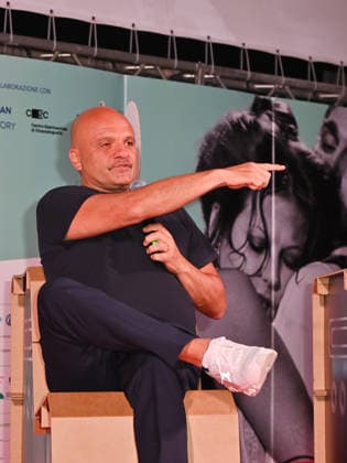 Peppe Iodice invited to the 2026 Social Film Festival in Vico Equense, Italy - 11 Jul. Peppe Iodice attends at the 2026 Social Film Festival in Vico Equense. Vico Equense Italy Copyright: xAntoninoxD’Espositox xSOPAxImagesx DSC_7683