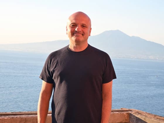 Peppe Iodice invited to the 2026 Social Film Festival in Vico Equense, Italy - 11 Jul. Peppe Iodice attends at the 2026 Social Film Festival in Vico Equense. Vico Equense Italy Copyright: xAntoninoxD’Espositox xSOPAxImagesx DSC_7223